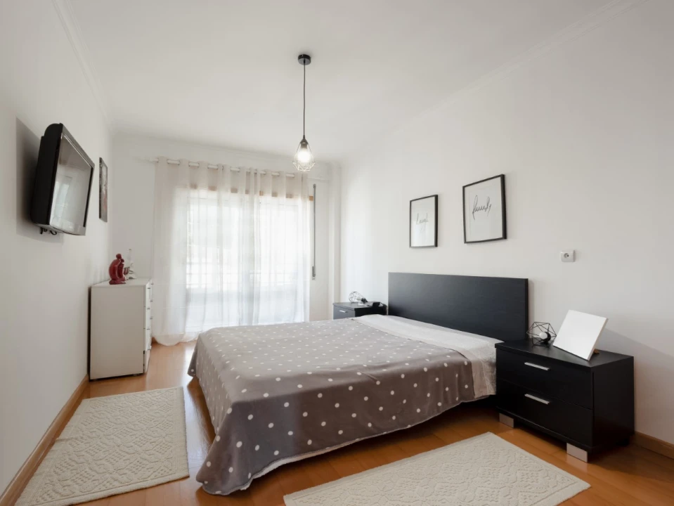 Apartamento T1 para Venda em Buarcos Foto 3