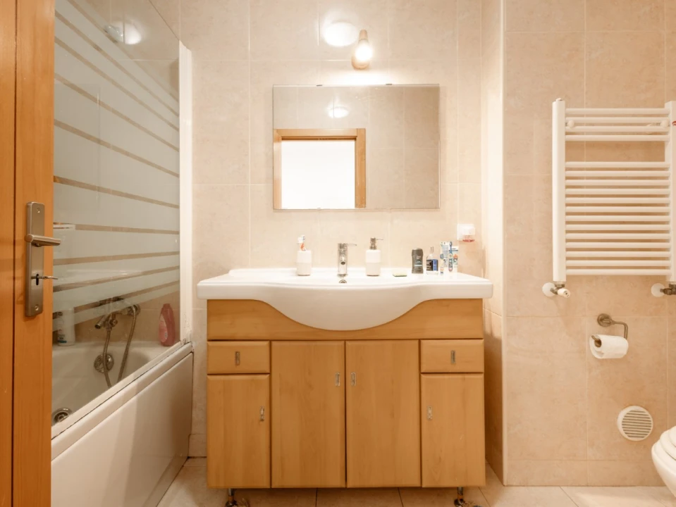 Apartamento T1 para Venda em Buarcos Foto 19