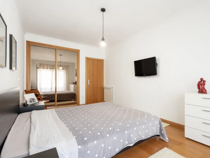 Apartamento T1 para Venda em Buarcos Foto 17