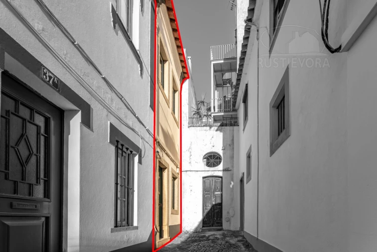 Moradia T2 para Venda em Évora (São Mamede, Sé, São Pedro e Santo Antão) Foto 2