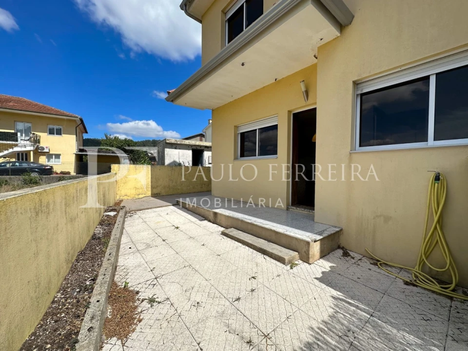 Moradia T3 para Arrendamento em Vale (São Cosme), Telhado e Portela Foto 7