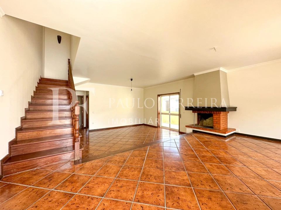 Moradia T3 para Arrendamento em Vale (São Cosme), Telhado e Portela Foto 8