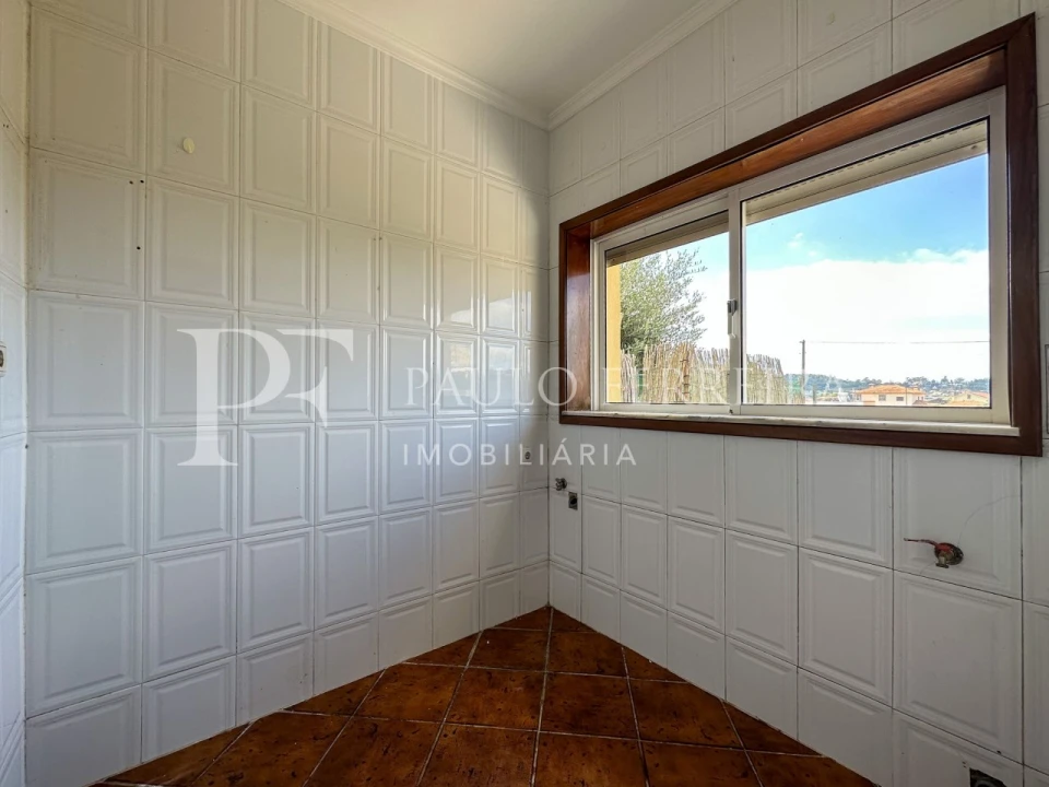 Moradia T3 para Arrendamento em Vale (São Cosme), Telhado e Portela Foto 13