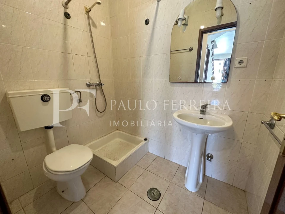 Moradia T3 para Arrendamento em Vale (São Cosme), Telhado e Portela Foto 22