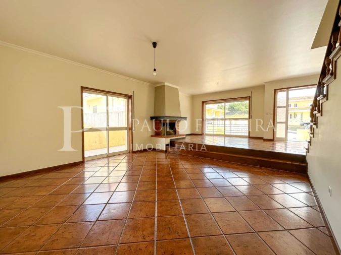 Moradia T3 para Arrendamento em Vale (São Cosme), Telhado e Portela Foto 10