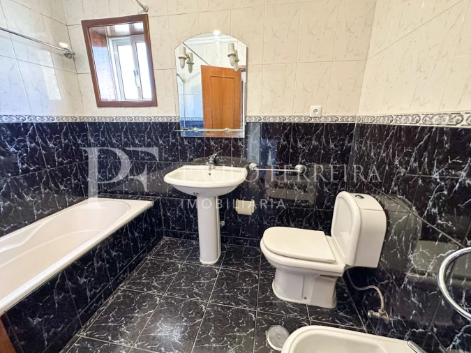 Moradia T3 para Arrendamento em Vale (São Cosme), Telhado e Portela Foto 21