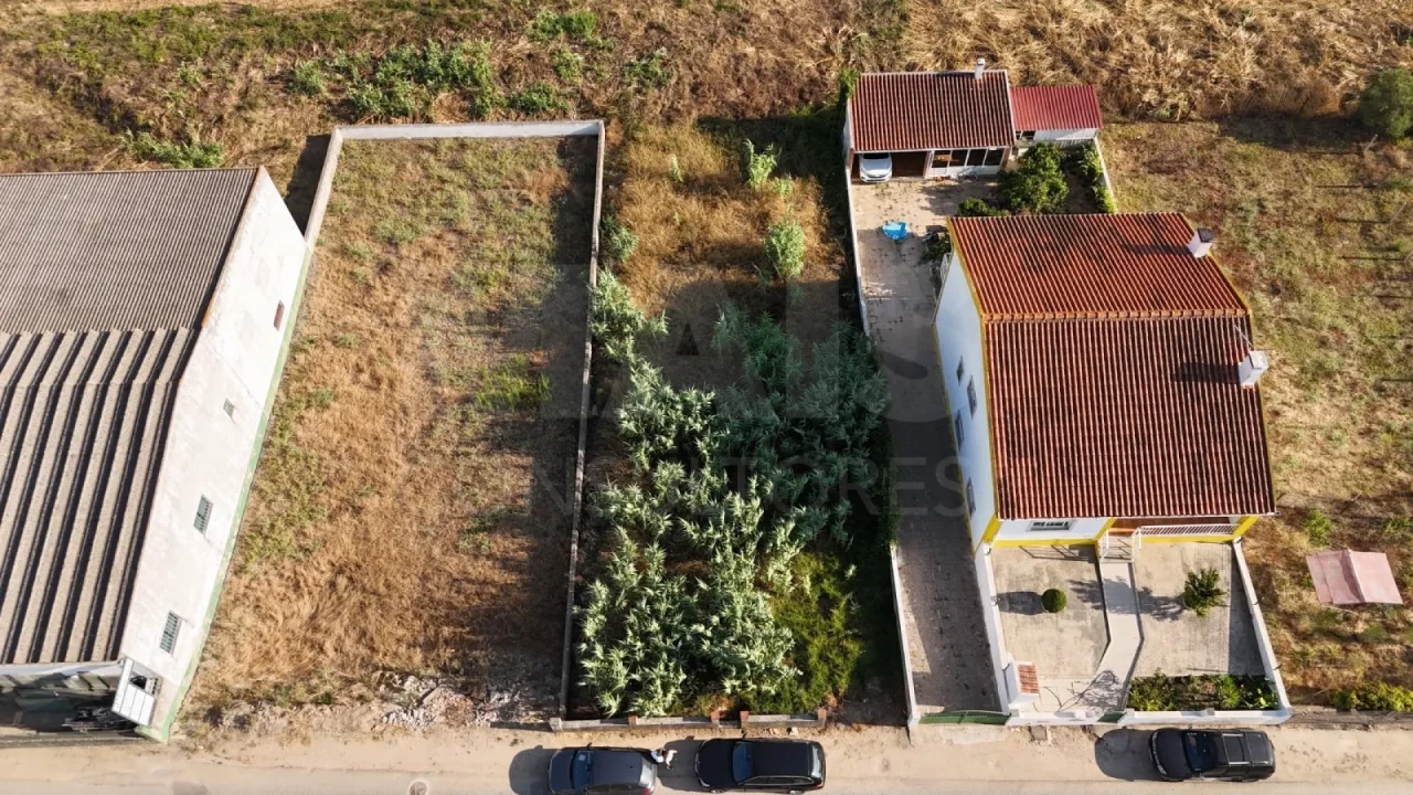 Terreno para Venda em Roliça Foto 1