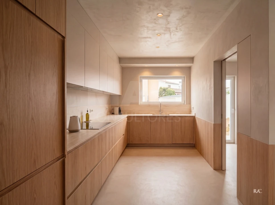 Moradia T5 para Venda em Pontinha e Famões Foto 7