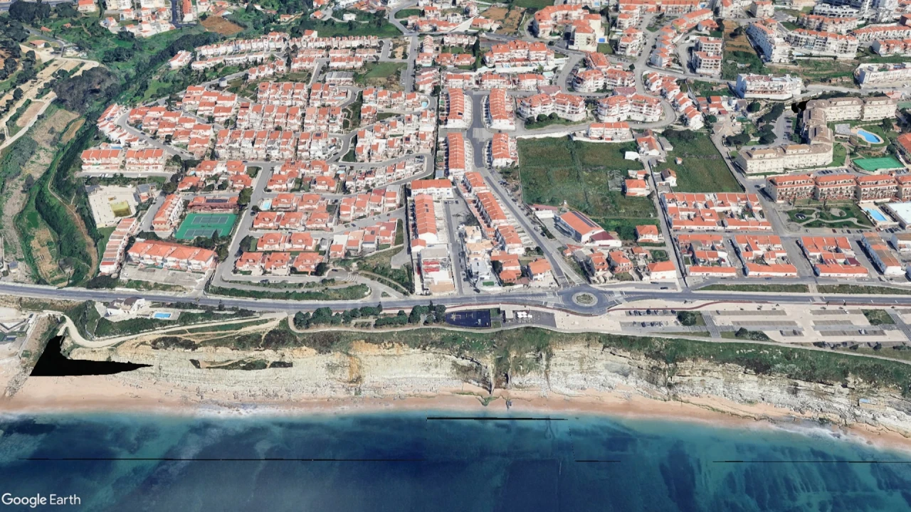 Moradia T5 para Venda em Ericeira Foto 2