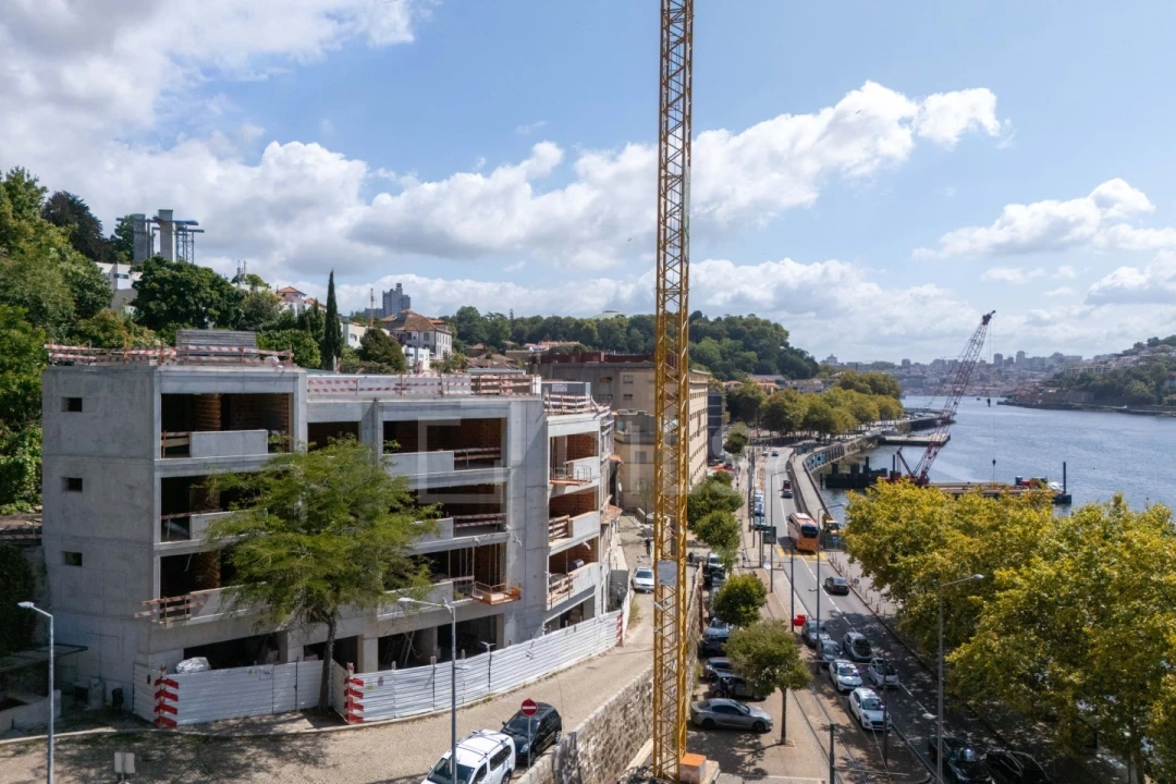 Apartamento T3 para Venda em Lordelo do Ouro e Massarelos Foto 28
