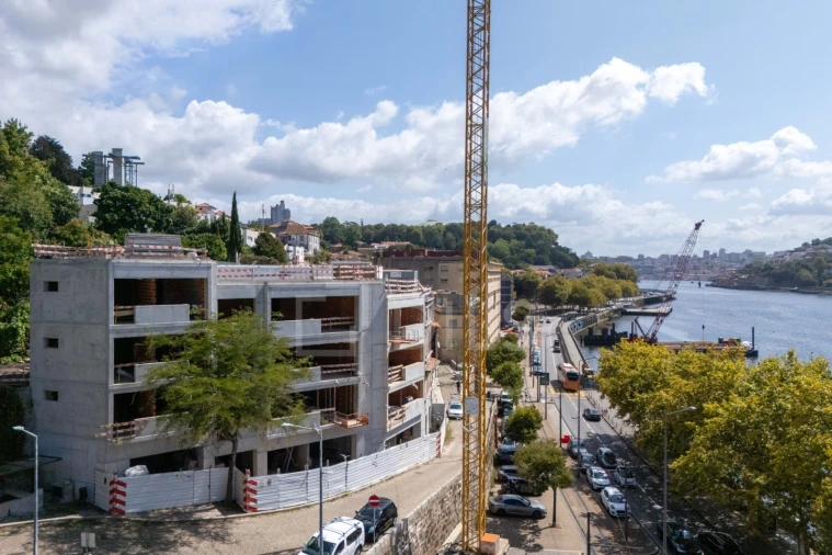 Apartamento T3 para Venda em Lordelo do Ouro e Massarelos Foto 28