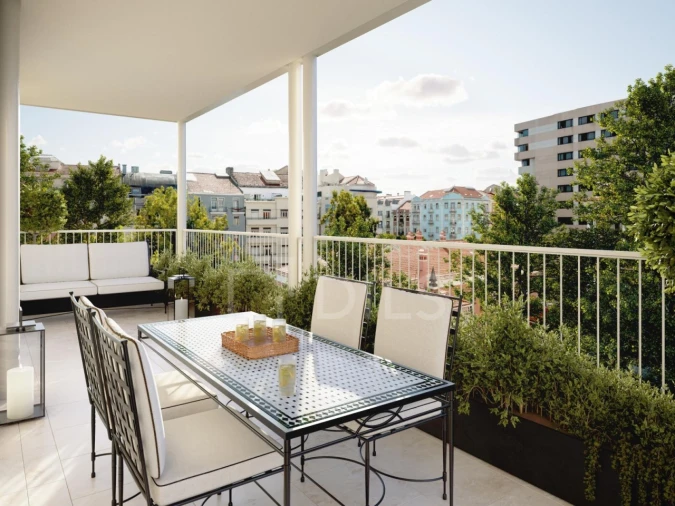 Apartamento T5 para Venda em Avenidas Novas Foto 2