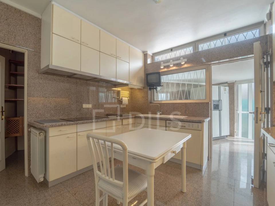 Moradia T3 para Venda em Aldoar, Foz do Douro e Nevogilde Foto 14