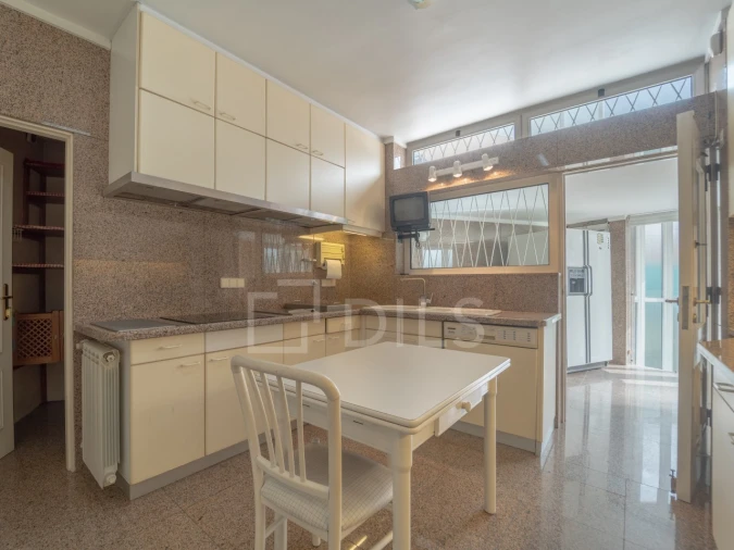 Moradia T3 para Venda em Aldoar, Foz do Douro e Nevogilde Foto 14