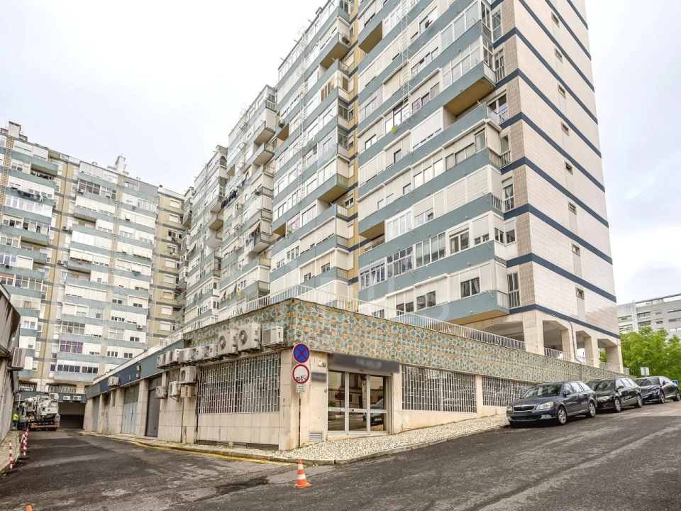 Escritório para Venda em São Domingos de Benfica Foto 19