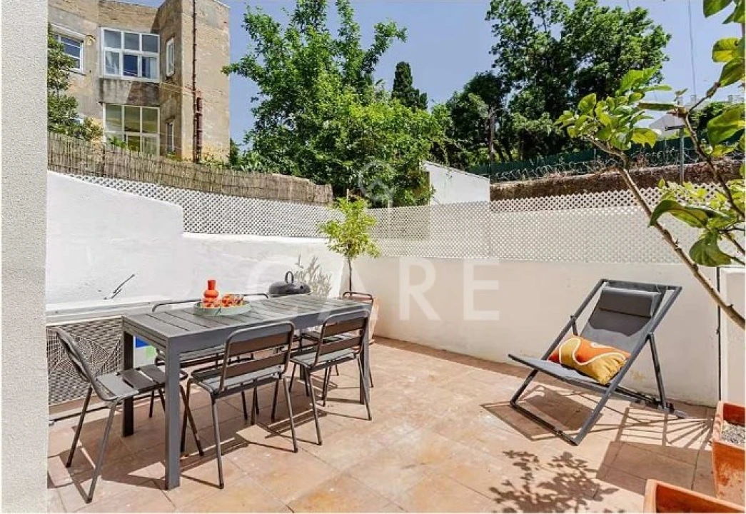 Apartamento T2 para Venda em Alcantara Foto 5