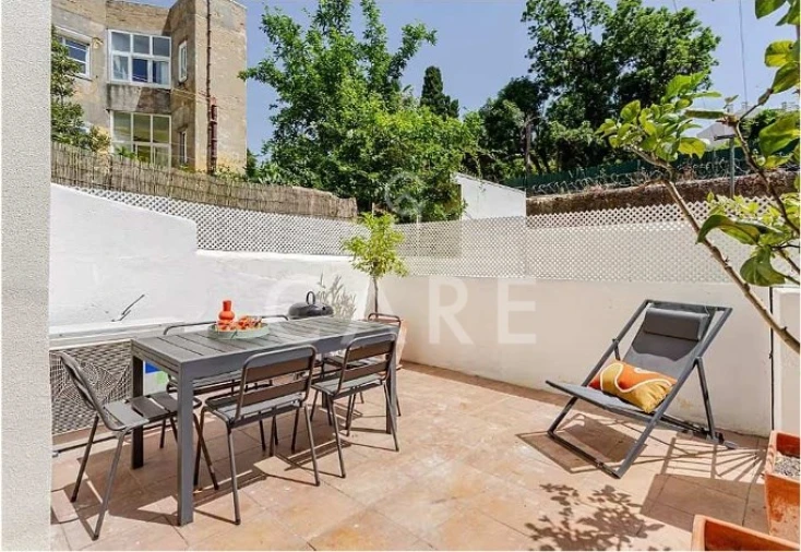 Apartamento T2 para Venda em Alcantara Foto 5