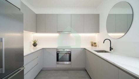 Moradia T5 para Venda em Arcozelo