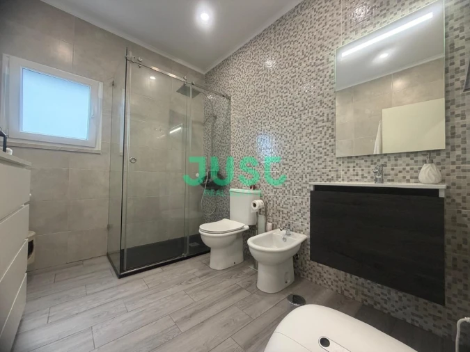 Moradia T3 para Venda em Quinta do Conde Foto 32