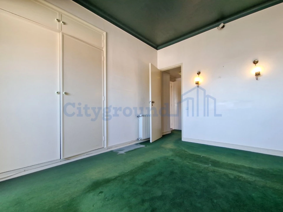 Apartamento T4 para Venda em Alvalade Foto 19