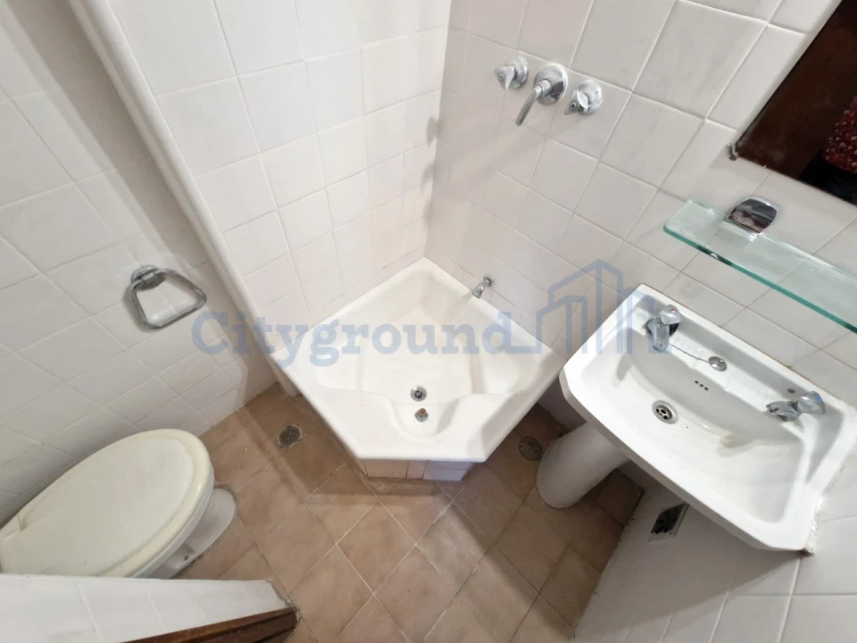 Apartamento T4 para Venda em Alvalade Foto 39