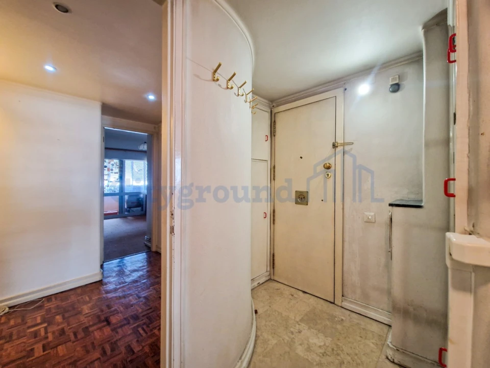 Apartamento T4 para Venda em Alvalade Foto 46