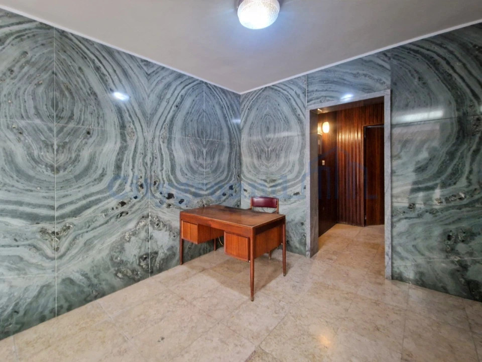 Apartamento T4 para Venda em Alvalade Foto 50