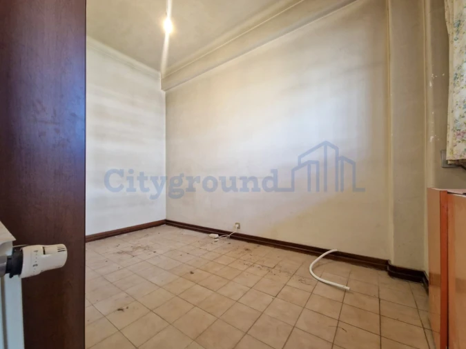 Apartamento T4 para Venda em Alvalade Foto 37