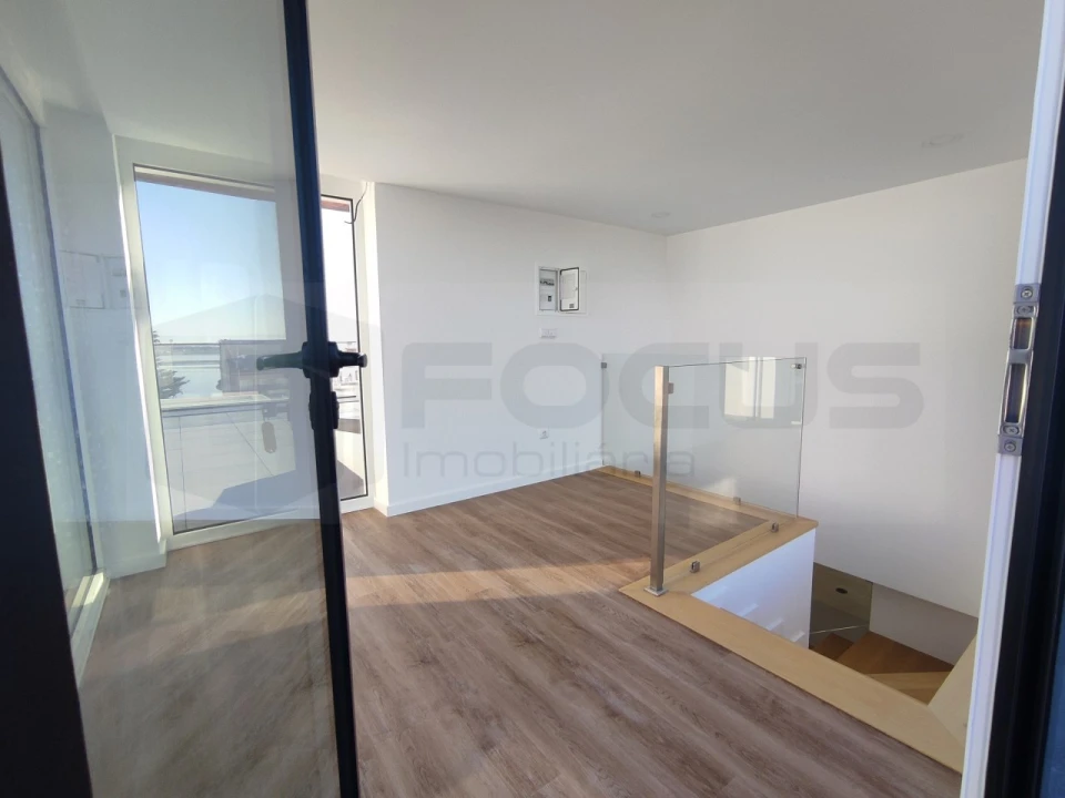 Apartamento T3 para Venda em Gafanha da Encarnação Foto 38