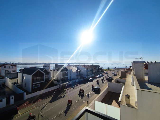 Apartamento T3 para Venda em Gafanha da Encarnação Foto 12