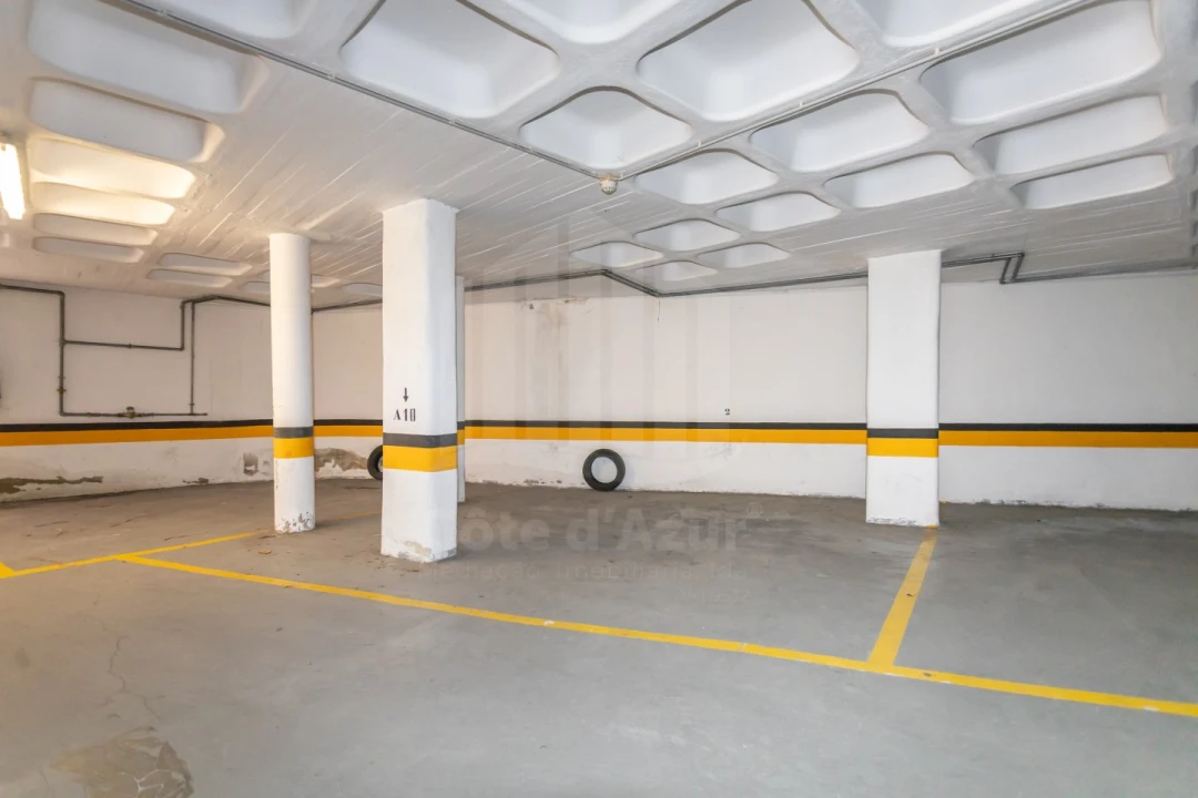 Apartamento T2 para Venda em Sesimbra (Santiago) Foto 5