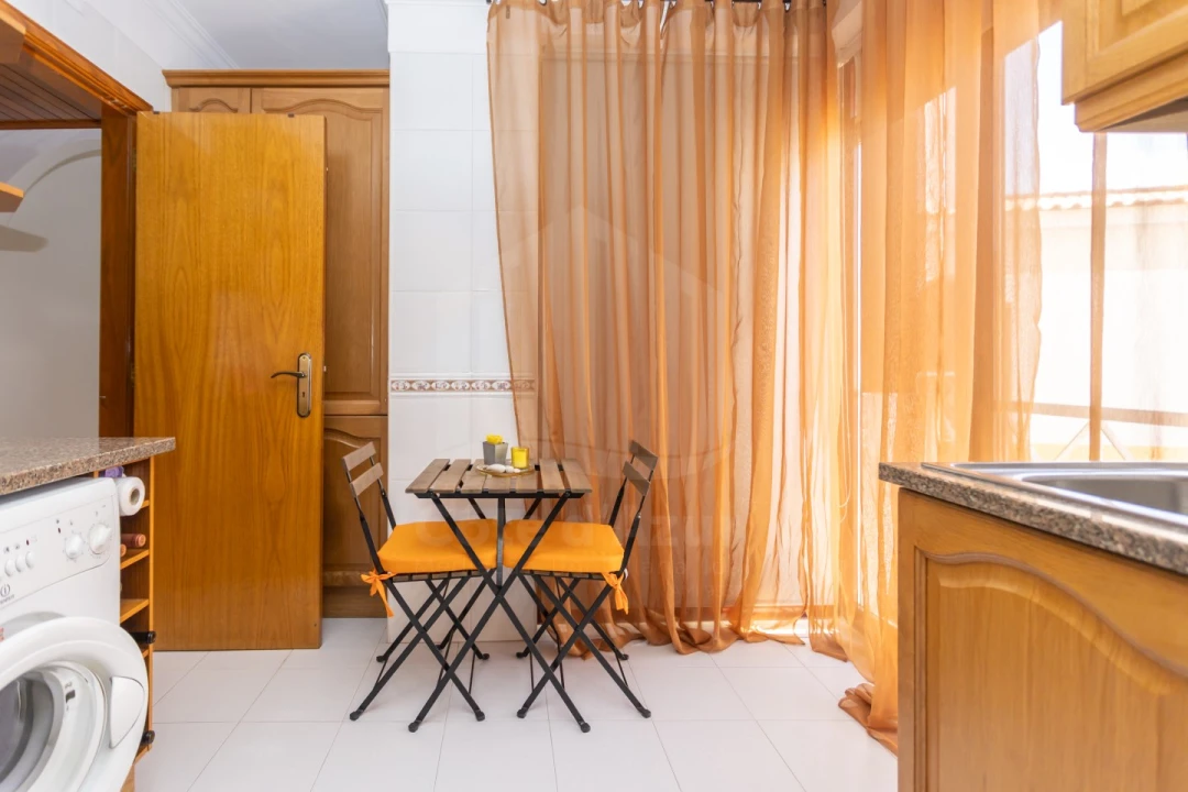 Apartamento T2 para Venda em Sesimbra (Santiago) Foto 18