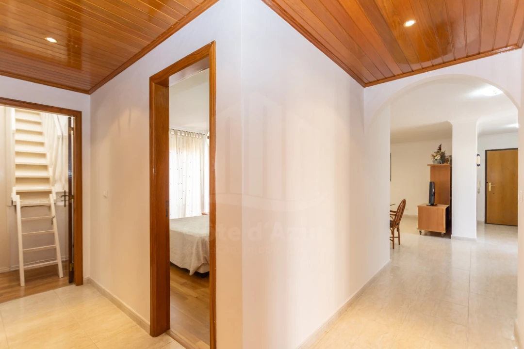 Apartamento T2 para Venda em Sesimbra (Santiago) Foto 19
