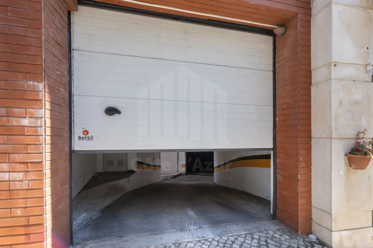 Apartamento T2 para Venda em Sesimbra (Santiago) Foto 35