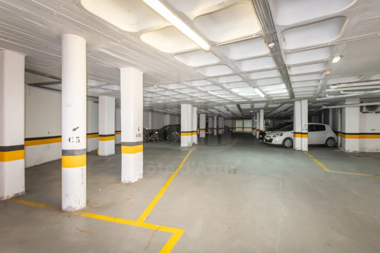 Apartamento T2 para Venda em Sesimbra (Santiago) Foto 6