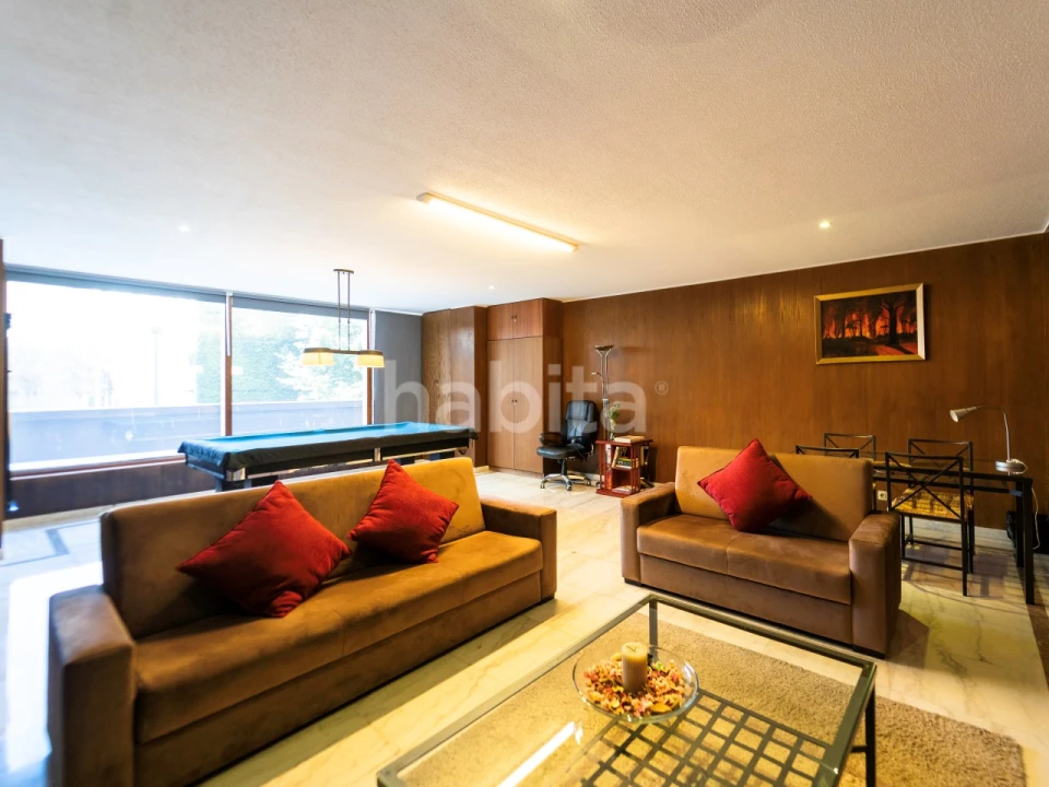 Apartamento T3 para Arrendamento em Areeiro Foto 31