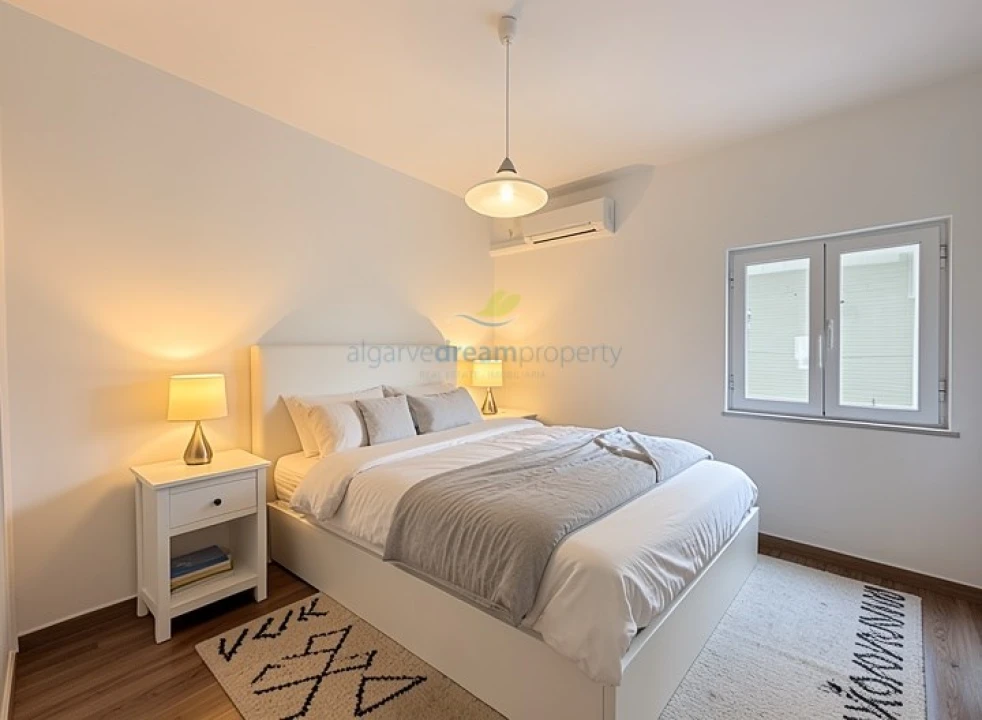 Apartamento T2 para Venda em Albufeira e Olhos de Água Foto 11