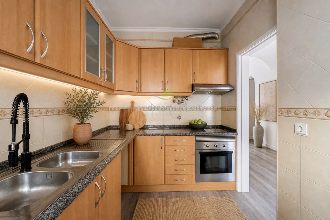 Apartamento T2 para Venda em Albufeira e Olhos de Água Foto 7