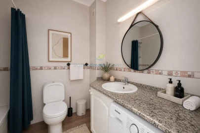 Apartamento T2 para Venda em Albufeira e Olhos de Água