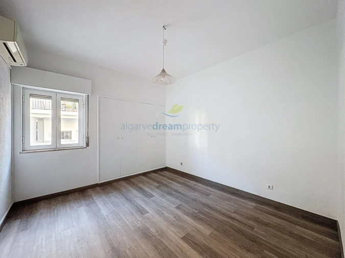 Apartamento T2 para Venda em Albufeira e Olhos de Água Foto 17