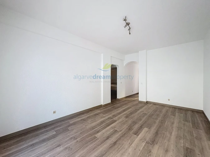 Apartamento T2 para Venda em Albufeira e Olhos de Água Foto 18