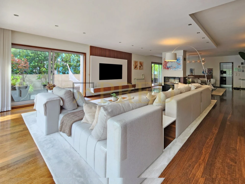 Apartamento T5 para Venda em Aldoar, Foz do Douro e Nevogilde Foto 6