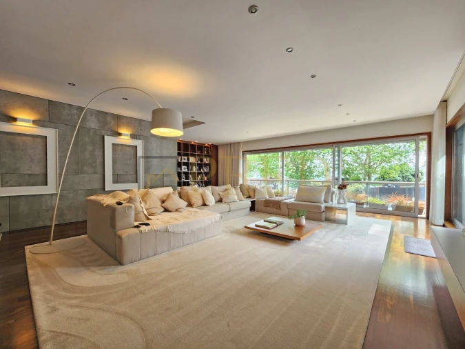 Apartamento T5 para Venda em Aldoar, Foz do Douro e Nevogilde Foto 2