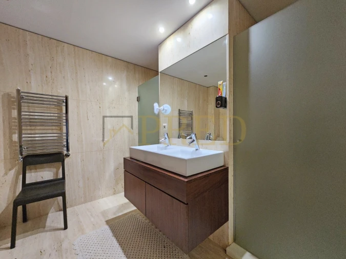 Apartamento T5 para Venda em Aldoar, Foz do Douro e Nevogilde Foto 28