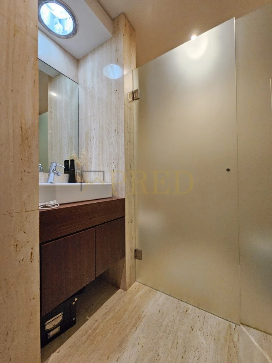 Apartamento T5 para Venda em Aldoar, Foz do Douro e Nevogilde Foto 30