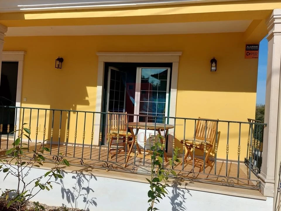 Moradia T4 para Venda em Alcobaça e Vestiaria Foto 2