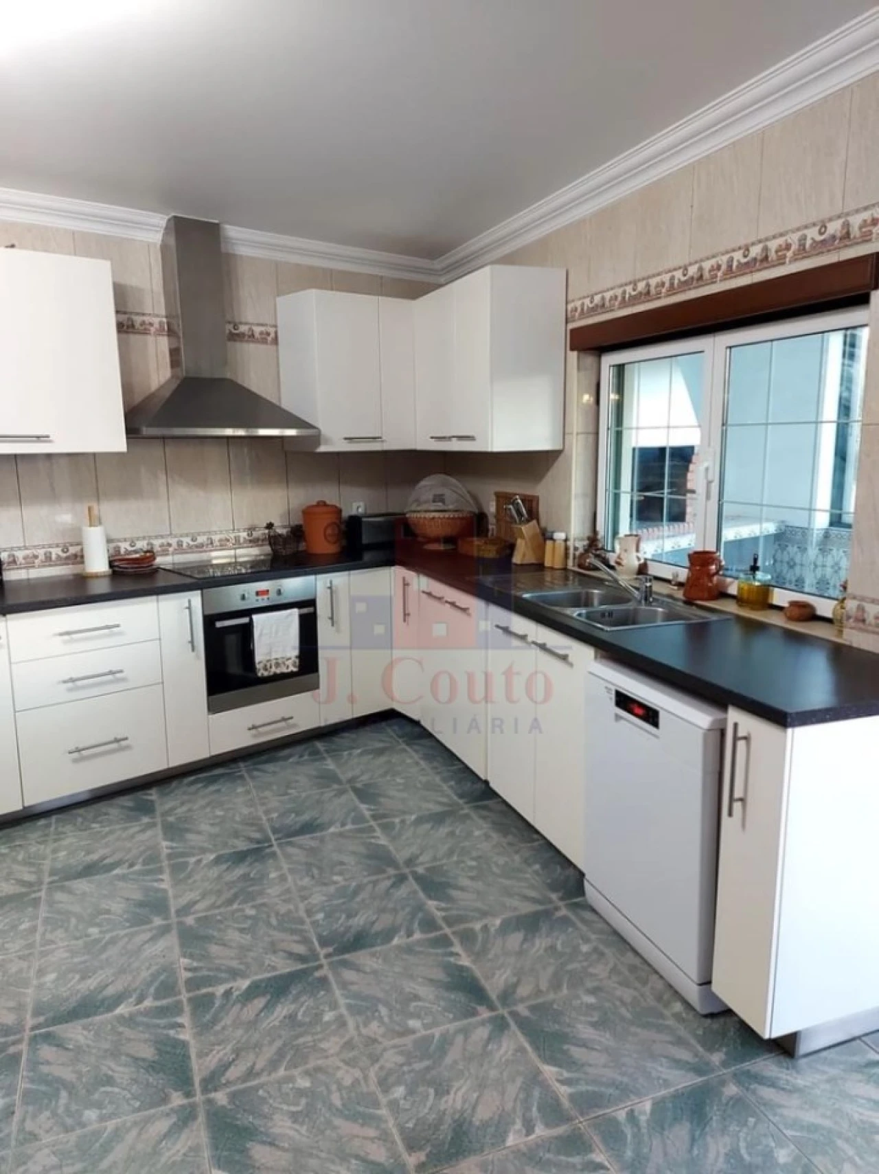 Moradia T4 para Venda em Alcobaça e Vestiaria Foto 20