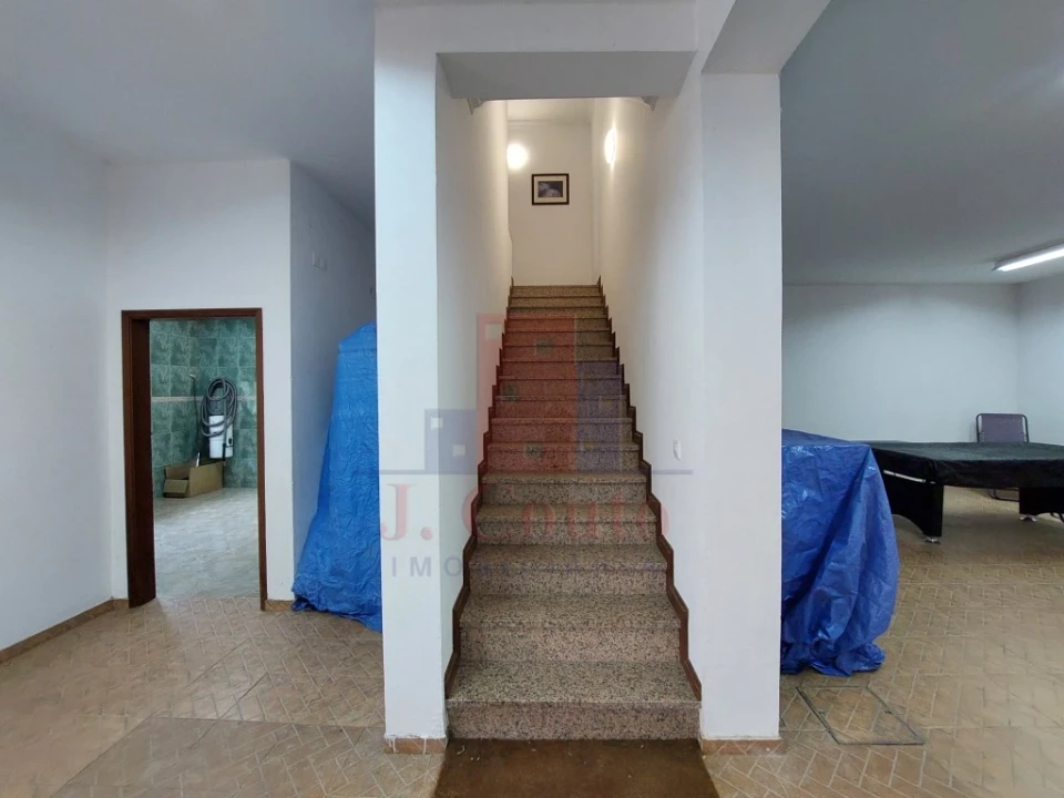 Moradia T4 para Venda em Alcobaça e Vestiaria Foto 70