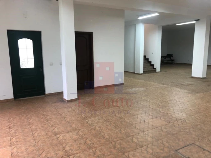 Moradia T4 para Venda em Alcobaça e Vestiaria Foto 63