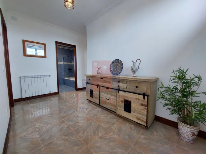 Moradia T4 para Venda em Alcobaça e Vestiaria Foto 42